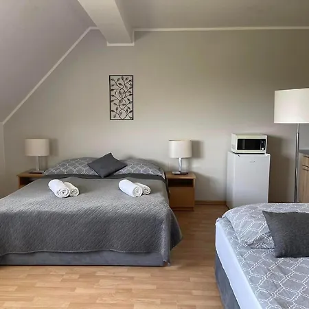 منزل للإقامة Dw Roza Wiatrow دمبكي