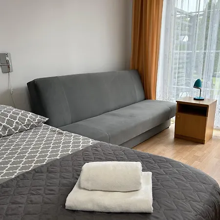 Ubytování v soukromí Dw Roza Wiatrow Dębki