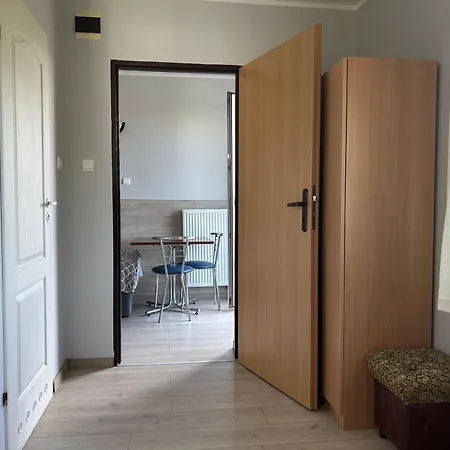 Dw Roza Wiatrow منزل للإقامة *